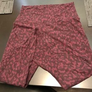 Lululemon crop tights